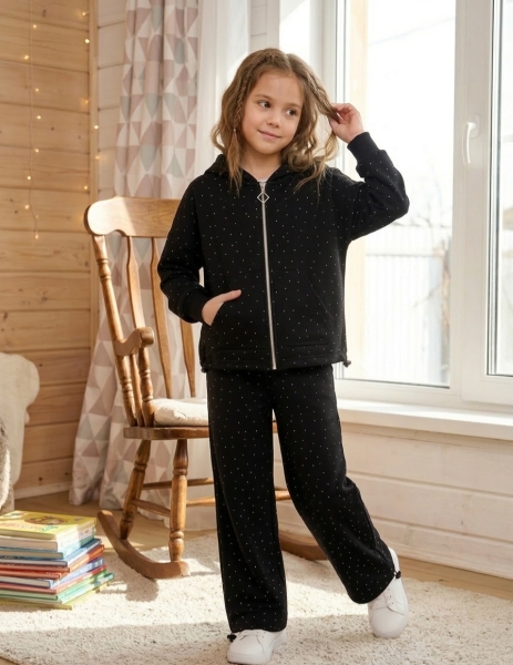 Костюм зі стразами