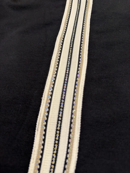 Костюм зі стразами