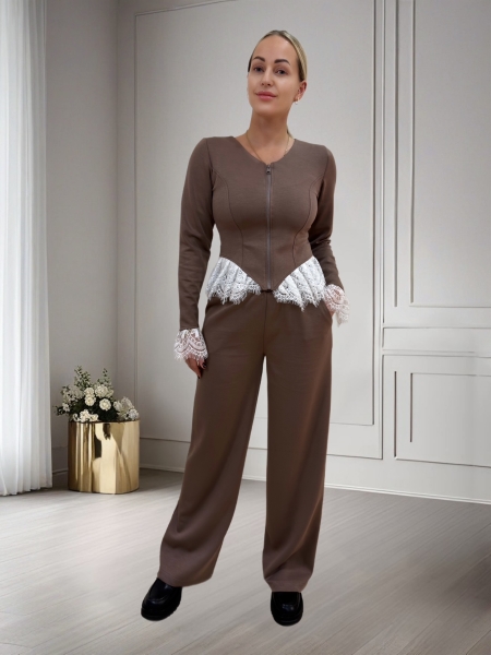 Костюм для дівчат